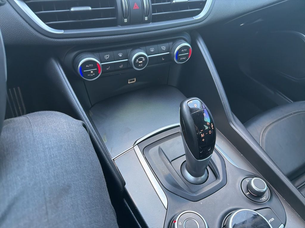 2019 Alfa Romeo Giulia Ti Sport