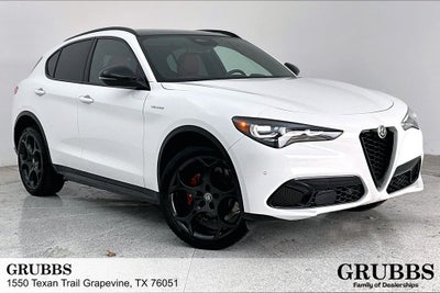 2025 Alfa Romeo Stelvio Veloce