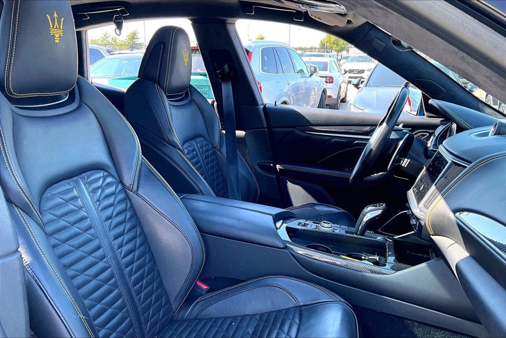 2022 Maserati Levante Tributo