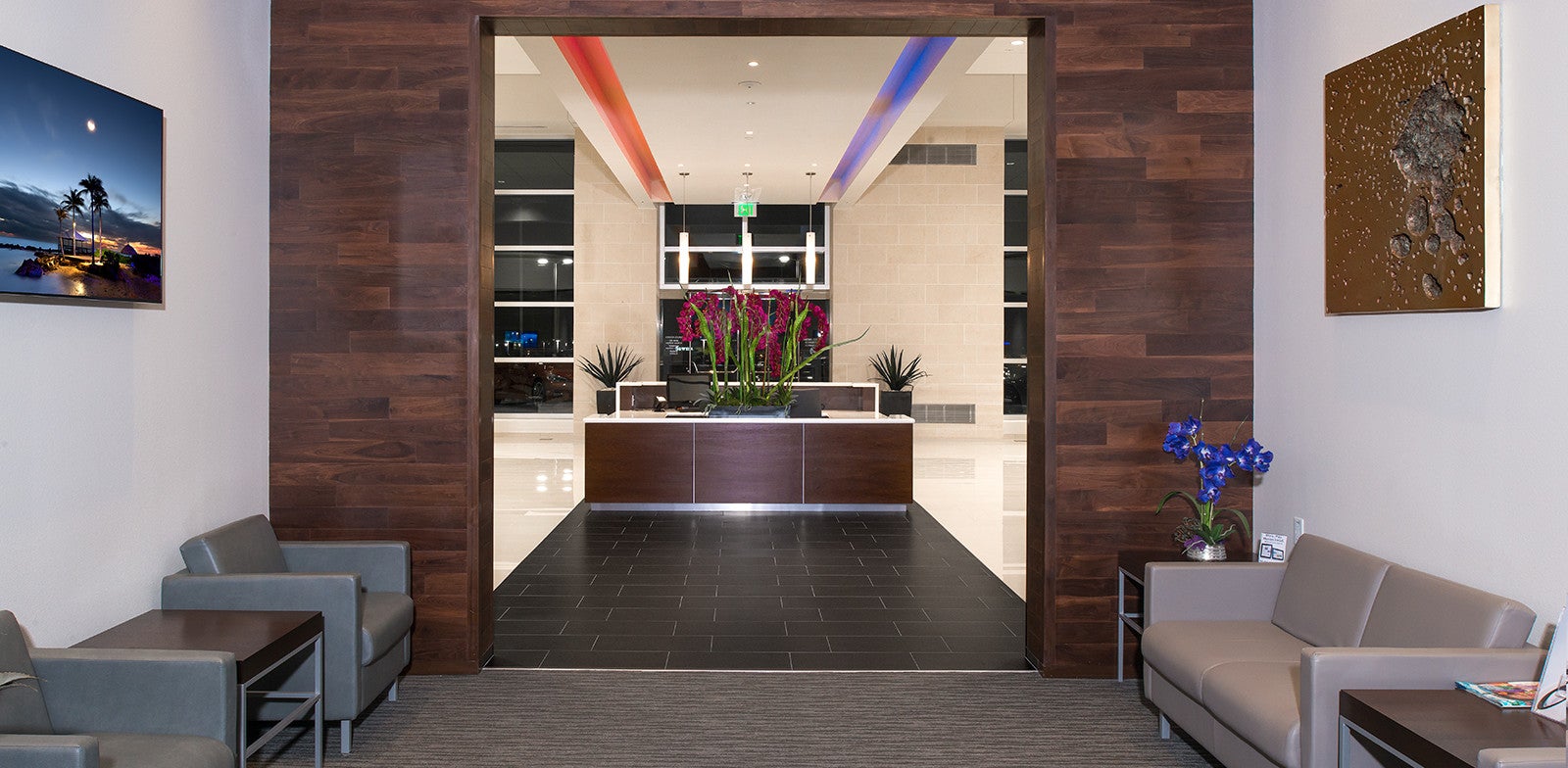 Grubbs INFINITI Lobby